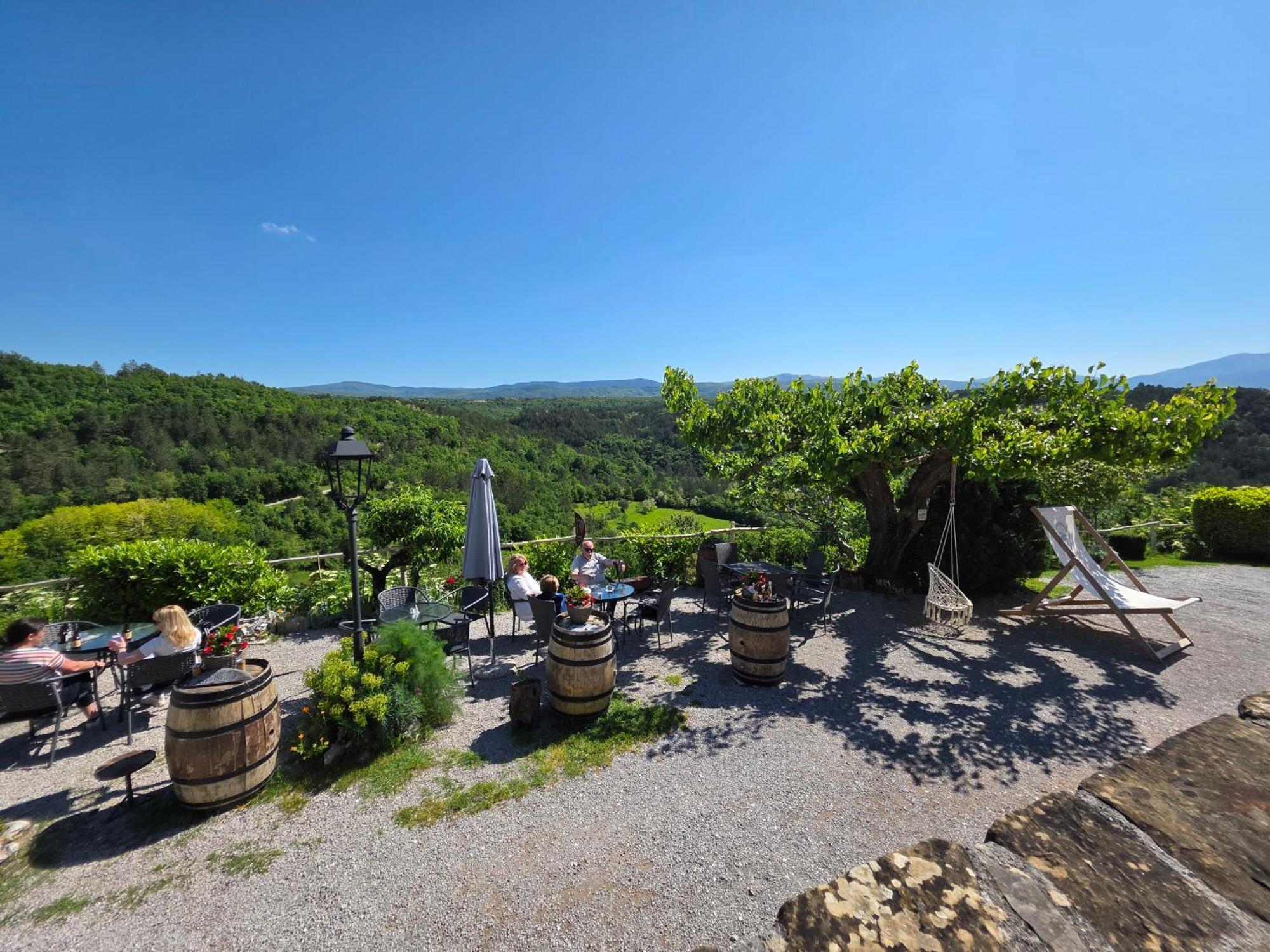 Apartment Hum-The Smallest Town In The World Bagian luar foto