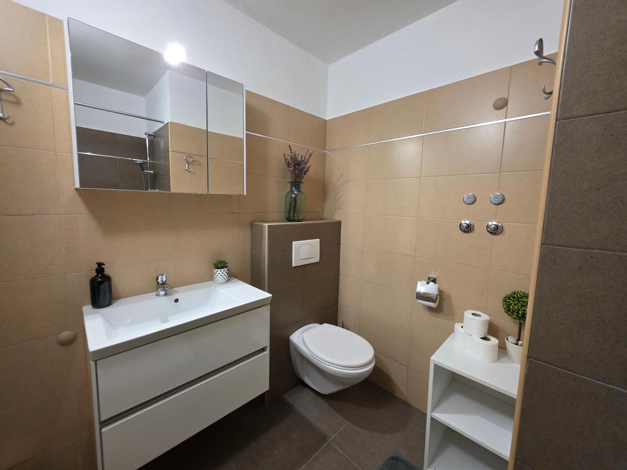 Apartment Hum-The Smallest Town In The World Bagian luar foto